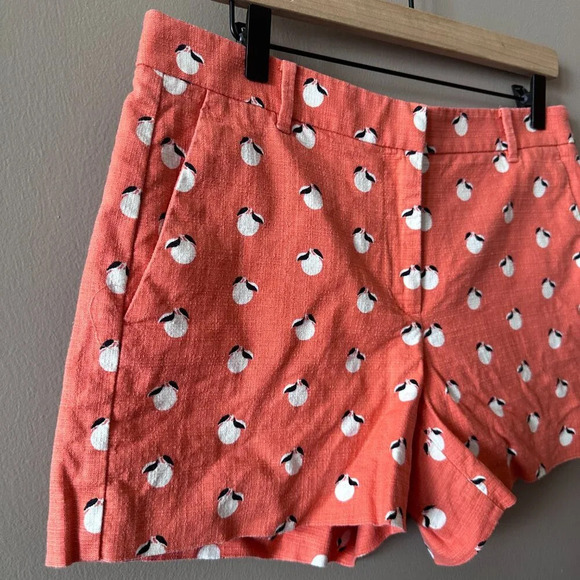 Women's 6 Ann Taylor Peach Shorts Devin Fit Fruit Zipper Fly - Picture 4 of 7